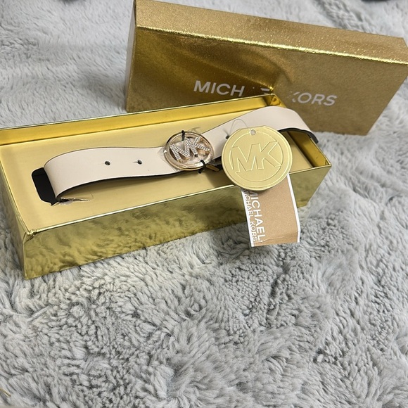 Michael Kors Pave Logo Belt in Box Woman's Size L/XL - Picture 5 of 5